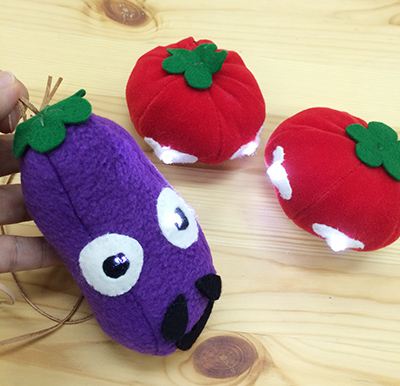 光るトマさん制作過程