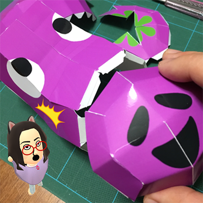 ナストマくんペーパークラフト制作：ヒゲの部分をつけて完成